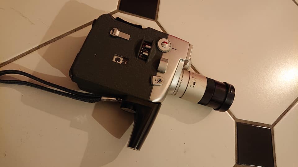 2Camera Super 8